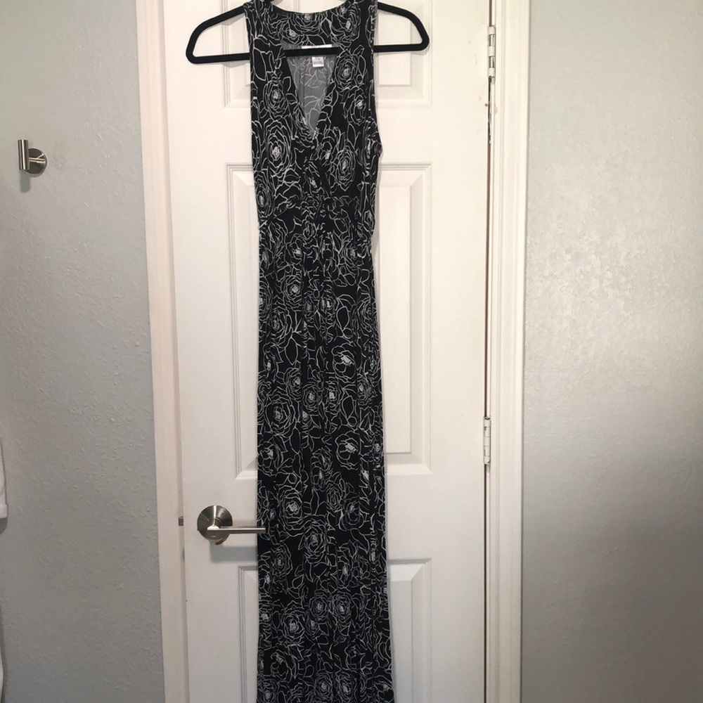 Motherhood tie back maxi
